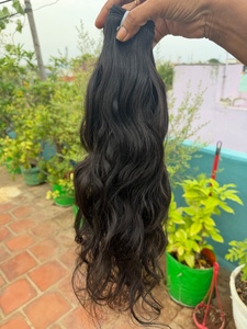 Cheveux humains bruts d'Inde du Sud, vierges non traités, naturels, ondulés profonds, fournisseurs de cheveux ondulés, cheveux humains bruts alignés sur les cuticules provenant des temples - Product Image 1