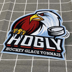 Parches Bordados Personalizados Directo de Fábrica, Parches Bordados Completos, Parches Termoadhesivos o para Coser en Prendas - Product Image 3