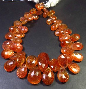 Perles de pierres précieuses naturelles africaines de haute qualité, en pierre de soleil orange scintillante, taille poire à facettes, qualité supérieure, 7-19 mm, brin de 8 pouces, pour bijoux - Product Image 1