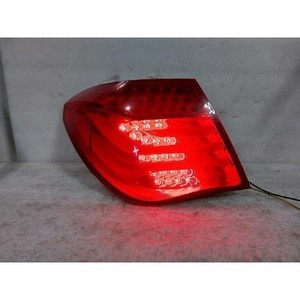Luz Trasera Izquierda Usada Serie 7 7182197 - Product Image 3