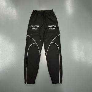 Pantalon de jogging ample coupe décontractée en nylon personnalisé pour homme, coupe-vent, avec bande réfléchissante, devant plat, style streetwear, broderie OEM - Product Image 4