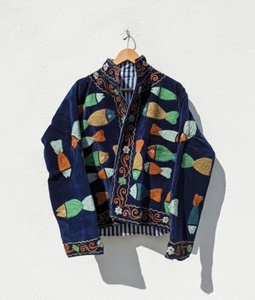 Women Embroidery Canvas Eco-Friendly <b>Quilted</b> Reversible Cotton Jacket-Wholesale Supplier From USA & China - Product Image 5