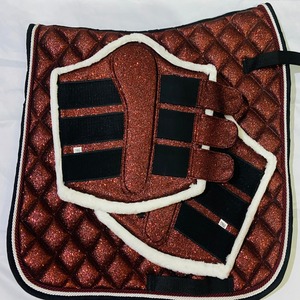 Ensemble de tapis de selle western brillant en polycoton avec doublure pour dressage, saut d'obstacles et équitation, accessoires assortis - Product Image 1