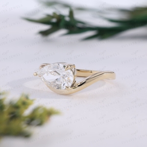 Anillo de Oro Amarillo Sólido de Lujo con Diamante en Forma de Pera Horizontal, Elegante Anillo Solitario con Diseño de Ola, Joyería Nupcial de Aniversario, Anillo Personalizado - Product Image 3