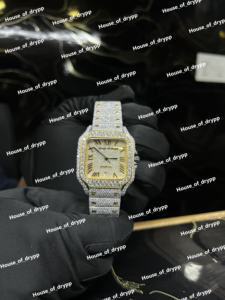 นาฬิกาข้อมือสเตนเลสสตีลประดับเพชรโมอิสซาไนต์แบบแอนะล็อก คอลเลคชั่นดีไซน์สี่เหลี่ยมและทรงกลมหลากหลายแบบ แพ็ค 10 เรือน - Product Image 3