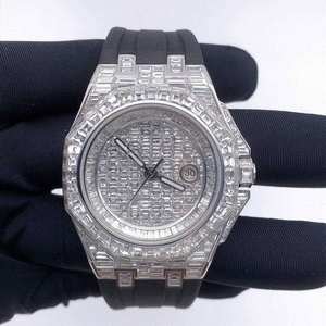 Bijoux noirs de l'océan A.P. Montre Jumbo de qualité supérieure en acier inoxydable avec quartz moissanite taille baguette VVS, 41 mm, résistante à l'eau 3 ATM - Product Image 1