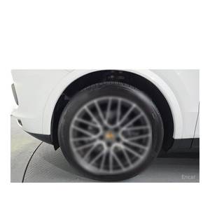 Porsche Cayenne 3.0 2024 con Caja de Cambios Automática, Volante a la Izquierda, Asientos de Cuero, Cámara Trasera, 51,897 km - Product Image 4