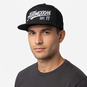 Casquette Snapback Noire Structurée avec Broderie Blanche Personnalisée, Visière Plate, Réglable, Style Streetwear, Marque Privée OEM - Product Image 1