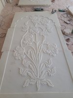 Panneaux décoratifs en marbre naturel HAYAT INDUSTRIES - Panneaux muraux extérieurs modernes hautement polis, découpés sur mesure par CNC