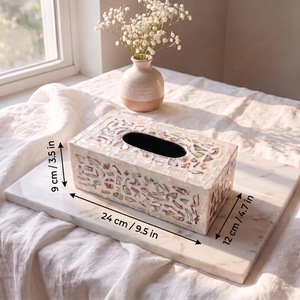 Boîte à mouchoirs rectangulaire artisanale ILAHI en nacre moderne avec incrustation de coquillage, écologique et polyvalente - Product Image 5
