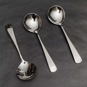ชุดช้อนส้อมสแตนเลสสุดฮิตในวงการอุตสาหกรรม เหมาะสำหรับมื้ออาหารประจำวัน งานเลี้ยงสังสรรค์ และโอกาสพิเศษ - Product Image 3
