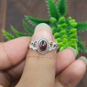 Natural <b>Garnet</b> Gemstone 925 Sterling <b>Silver</b> <b>Ring</b> Handmade Oval Cabochon <b>Garnet</b> <b>Ring</b> for Women Vintage Designer Red Stone Jewelry - Product Image 4