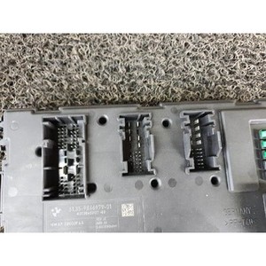 ECU และโมดูลคอมพิวเตอร์มือสองสำหรับรถยนต์ซีรีส์ 3 รุ่น 986697901 - Product Image 4