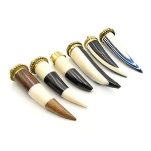 Colgante de cuerno de búfalo de agua Modelo de joyería de moda Collares colgantes y joyería hecha a mano - Product Image 6