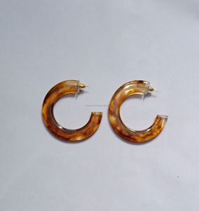 Pendientes de aro de resina únicos y elegantes, joyería de moda con estilo inolvidable, pendientes de resina únicos, uso de joyería para fiestas - Product Image 2