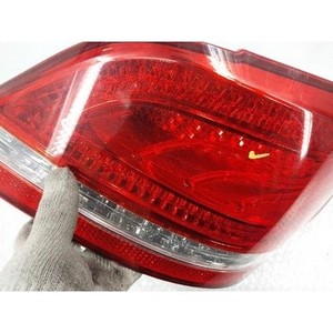 Luz Trasera Derecha Usada Equus 924023N0 - Product Image 6