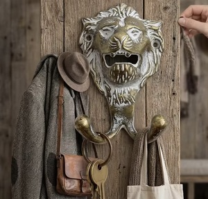 Gancho de Pared con Cabeza de León, 2 Ganchos, Hierro Fundido, Plegable, Ecológico, Impermeable, Autoadhesivo, Diseño Animal Vintage para Ropa - Product Image 3