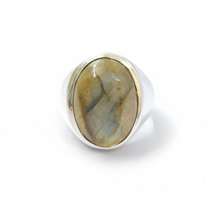 11.0 Grams Fine <b>Labradorite</b> <b>Ring</b> - Product Image 2