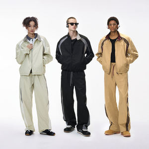 Custom Lightweight Winter <b>Plus</b> <b>Size</b> <b>Jogger</b> <b>Set</b> 3M Reflective Solid Pattern Organic Cotton Tracksuit Windbreaker Jacket - Product Image 3