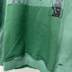 เสื้อฮู้ดดี้โอเวอร์ไซส์ผู้ชาย สีเขียว ย้อมสีแบบ Garment Dyed ผ้าฝ้าย มีกระเป๋า ดีไซน์ลำลองสำหรับฤดูใบไม้ร่วง ทรงพอดีตัว แขนปกติ พิมพ์ลายโลโก้ด้านหลัง - Product Image 3