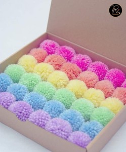 Boules de pompons douces et colorées en fil acrylique blanc neige, achat direct auprès du fournisseur au prix de gros - Product Image 2
