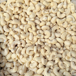 Fournisseur de confiance : Noix de cajou vietnamiennes, amandes de cajou en vrac à prix abordable, Kaju SANTIGO Caju - Product Image 1