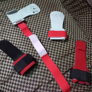 High Quality Breathable Durable Weightlifting Gym Fitness Customized Leather Straps 15 lb Load Capacity for Both Men and Women - Product Image 6