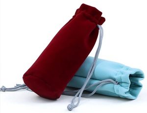 Bolsa de Terciopelo Personalizada, Bolsa de Vino de Terciopelo con Cordón, Reciclable - Product Image 1