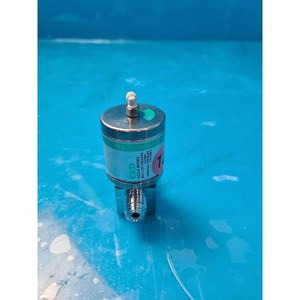 Interruptor de Presión Digital CKD 31-00015G, Usado, Piezas de Equipos Semiconductores Legacy - Product Image 2