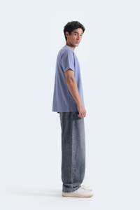 เสื้อยืดโอเวอร์ไซส์คุณภาพพรีเมียมสำหรับผู้ชาย ผ้าคอตตอนหนานุ่ม ทรงหลวม สไตล์สตรีทแวร์ เสื้อยืดเรียบๆ จำหน่ายจำนวนมาก - Product Image 3