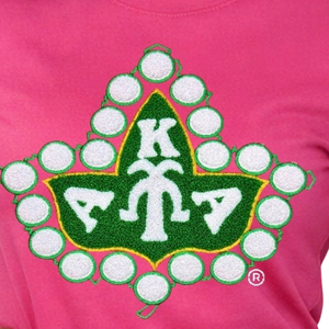 T-shirt en chenille AKA Ivy avec lettres grecques brodées, en coton premium, décontracté, vêtement de sororité - Product Image 6