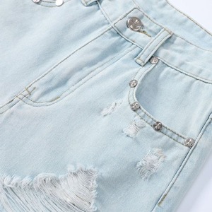 Shorts en jean vintage déchirés pour femmes, style streetwear décontracté, style skate, coton, peints à la main, lavables - Product Image 6