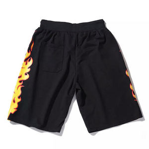 กางเกงขาสั้นผ้าฝ้ายพิมพ์ลายกราฟิกสำหรับผู้ชาย ขายส่ง กางเกงขาสั้นลำลองระบายอากาศ สตรีทแวร์ OEM ODM เสื้อผ้าฤดูร้อน - Product Image 2