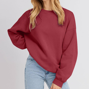Sweat-shirt surdimensionné pour femme, de haute qualité, conçu sur mesure, avec logo personnalisé sur le devant, en tissu molletonné 100% coton - Product Image 4