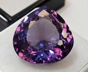 Esmeralda de Corte Brillante con Cambio de Color Natural, Gema Suelta Verde para Joyería Fina, Gema al por Mayor AAA, Certificada por Terceros - Product Image 3