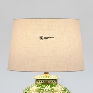 Lampe de table artisanale avec incrustation florale verte |   Éclairage décoratif design pour la maison - Product Image 4