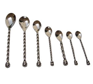 Juego de 7 cucharas planas con mango retorcido, juego de cubiertos chapados en plata brillante de acero inoxidable para regalos, uso con metal de la más alta calidad - Product Image 1