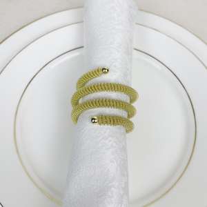 Anneaux de serviette décoratifs haut de gamme pour serviettes en tissu, accessoires de table de luxe pour mariages et fêtes - Product Image 1