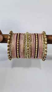 Ensemble de bracelets élégants pour femmes en acier inoxydable, style bohème géométrique, design d'inspiration traditionnelle, port confortable, vente en gros, exportation - Product Image 3