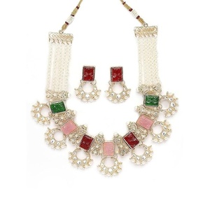 Conjunto de Collar y Pendientes Kundan Chapados en Oro para Mujer con Piedras Rojas, Verdes y Rosas, Imitación de Perla, Joyería Vintage de Aleación, Moda para Fiestas - Product Image 1