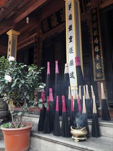 Varillas de incienso negras con base rosa, incienso artesanal OEM para templo y meditación - Product Image 5