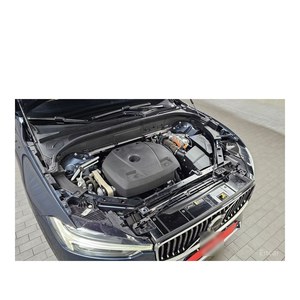 Volvo XC60 T8 Inscription 2022, 40,647 km, Volante a la Izquierda, Caja de Cambios Automática, Asientos de Cuero con Cámara Trasera - Product Image 6