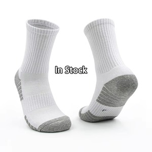 Chaussettes de sport de qualité supérieure en coton et laine, respirantes, séchage rapide, durables, unisexes, pour le football, la course à pied et les sports - Product Image 6