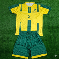 Maillot et short de football REXFIT SPORTS, vêtements de sport respirants pour l'entraînement, fabrication OEM, vente en gros, ensemble uniforme sportif pour hommes