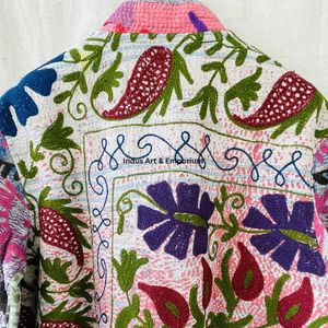 Chaqueta de algodón Suzani hecha a mano en India, chaqueta corta bordada a mano, abrigo unisex, chaqueta corta Suzani hecha a mano - Product Image 6