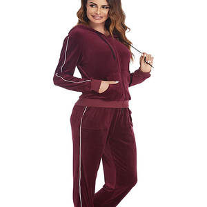Conjunto Deportivo de Invierno para Mujer, 2 Piezas, Sudadera con Estampado de Letras y Pantalones Deportivos Rectos de Terciopelo, para Fitness - Product Image 1