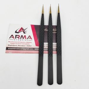 Pince à épiler professionnelle en acier inoxydable écologique pour extensions de cils, à pointe fine, testée à la main, durable - Product Image 4