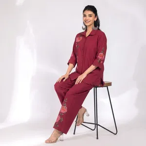 Conjunto de Dos Piezas para Mujer, Color Granate, Bordado, Algodón, Manga Tres Cuartos, Diseño Floral, Corte Holgado, Casual, Primavera-Verano - Product Image 3