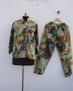 Conjunto de Pijama Coordinado con Estampado Animal para Mujer de Naaz Textile, Ropa de Dormir Informal de Verano, Suave y Transpirable, 100% Algodón - Product Image 1