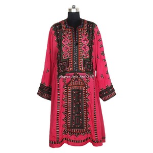 Túnica Bohemia Vintage Real Kuchi Banjara BDR029 Colección de Vestidos Banjara Balochi con Bordado a Mano Vintage Étnico Banjara - Product Image 1
